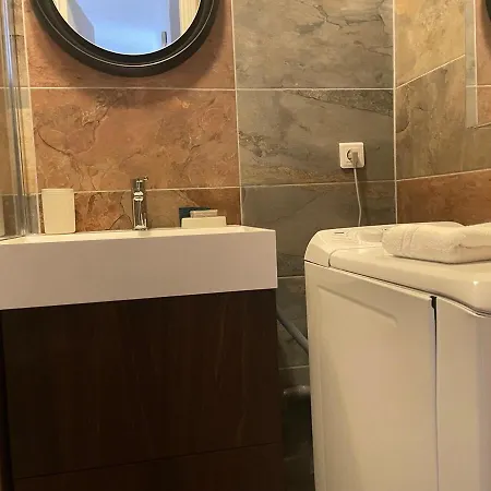 Menton, Pour 3 Personnes, Proche Gare Apartman *