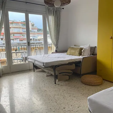 Menton, Pour 3 Personnes, Proche Gare Appartement Menton