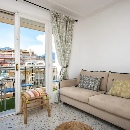 Menton, Pour 3 Personnes, Proche Gare * Menton
