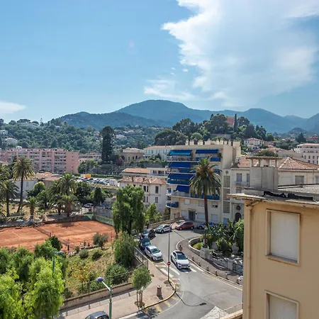 Menton, Pour 3 Personnes, Proche Gare Menton